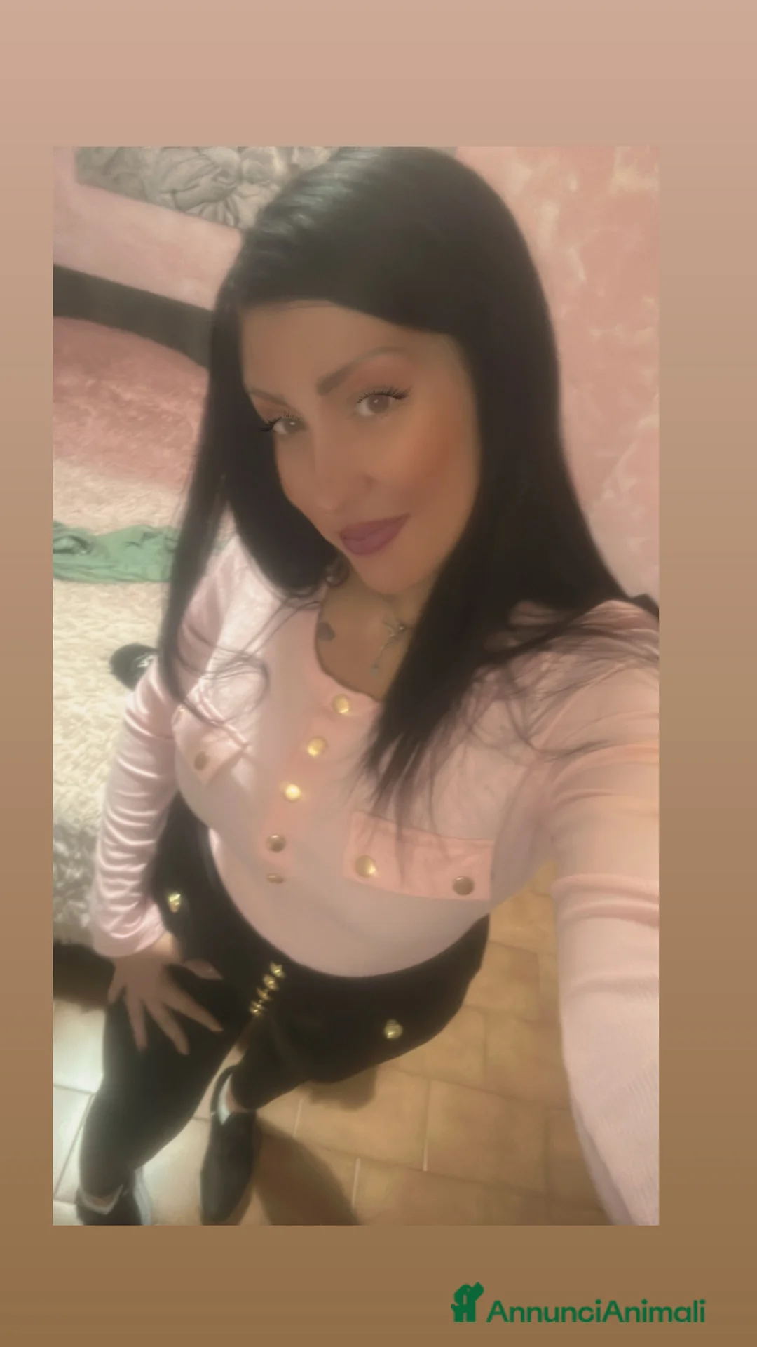 Immagine della galleria {{count}}