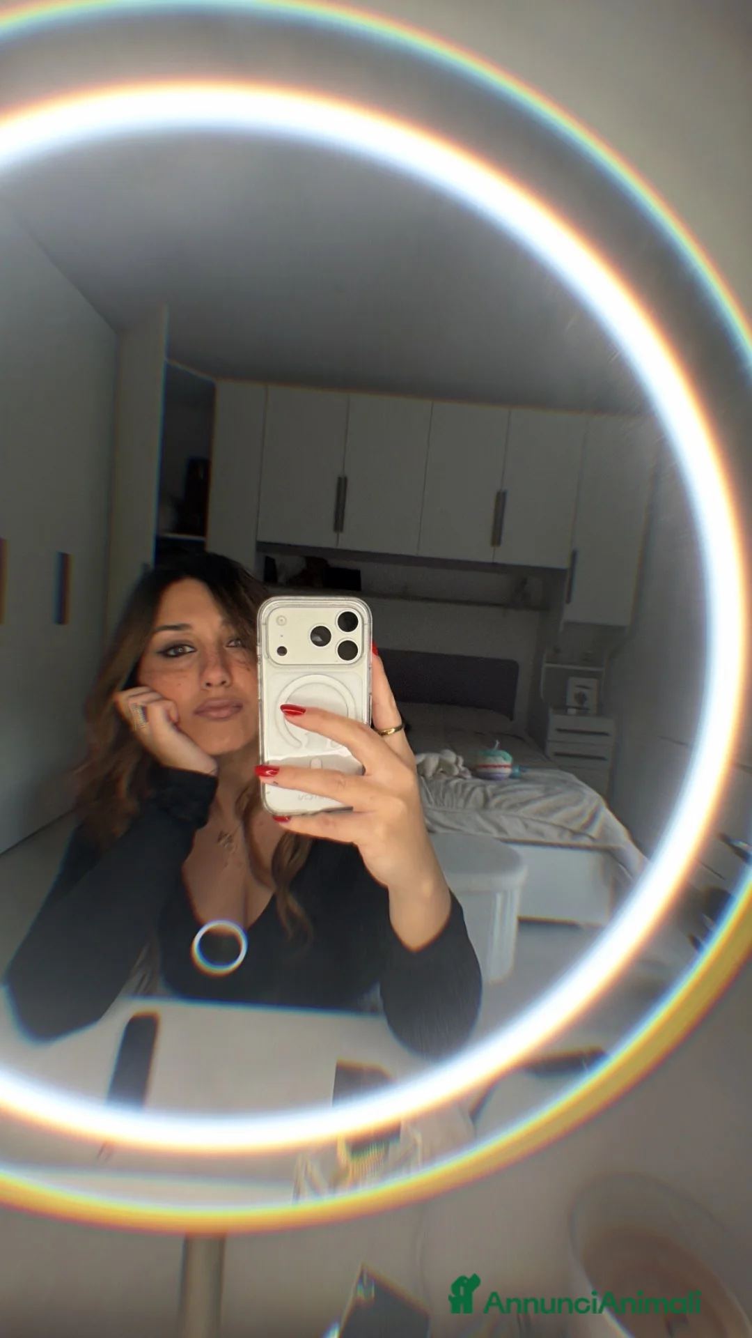 Immagine della galleria {{count}}