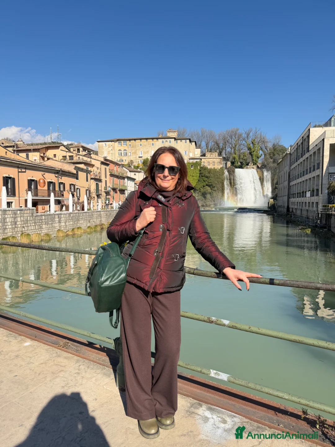 Immagine della galleria {{count}}